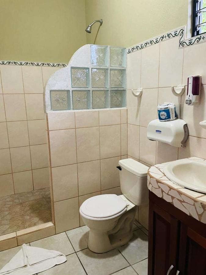 Hotel La Fiore De Bahia Uvita Eksteriør billede