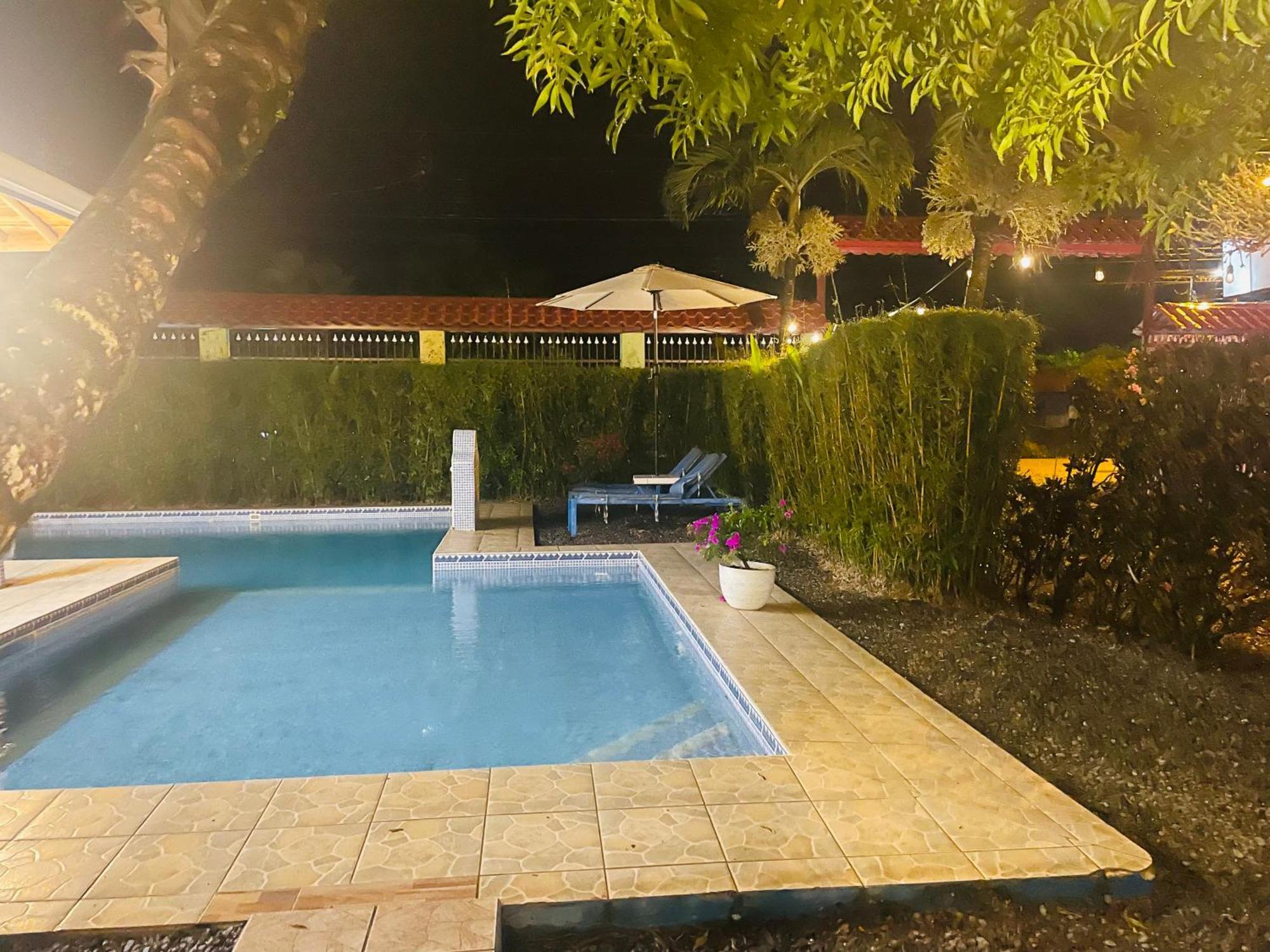 Hotel La Fiore De Bahia Uvita Eksteriør billede