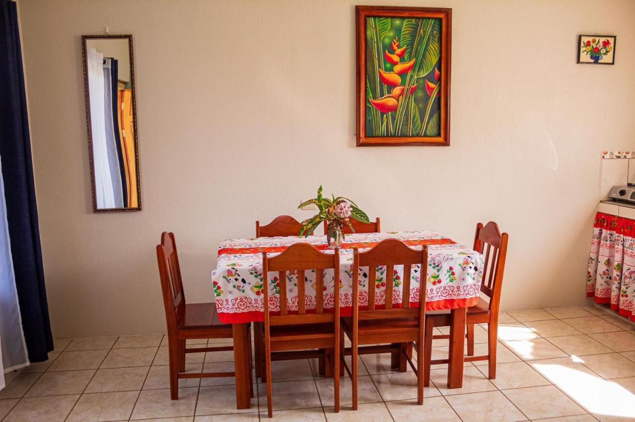 Hotel La Fiore De Bahia Uvita Værelse billede